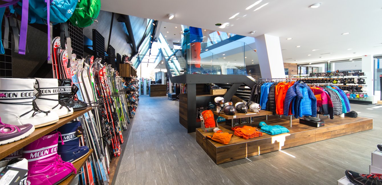 Winterausrüstung & Sportbekleidung bei Alpin Sports